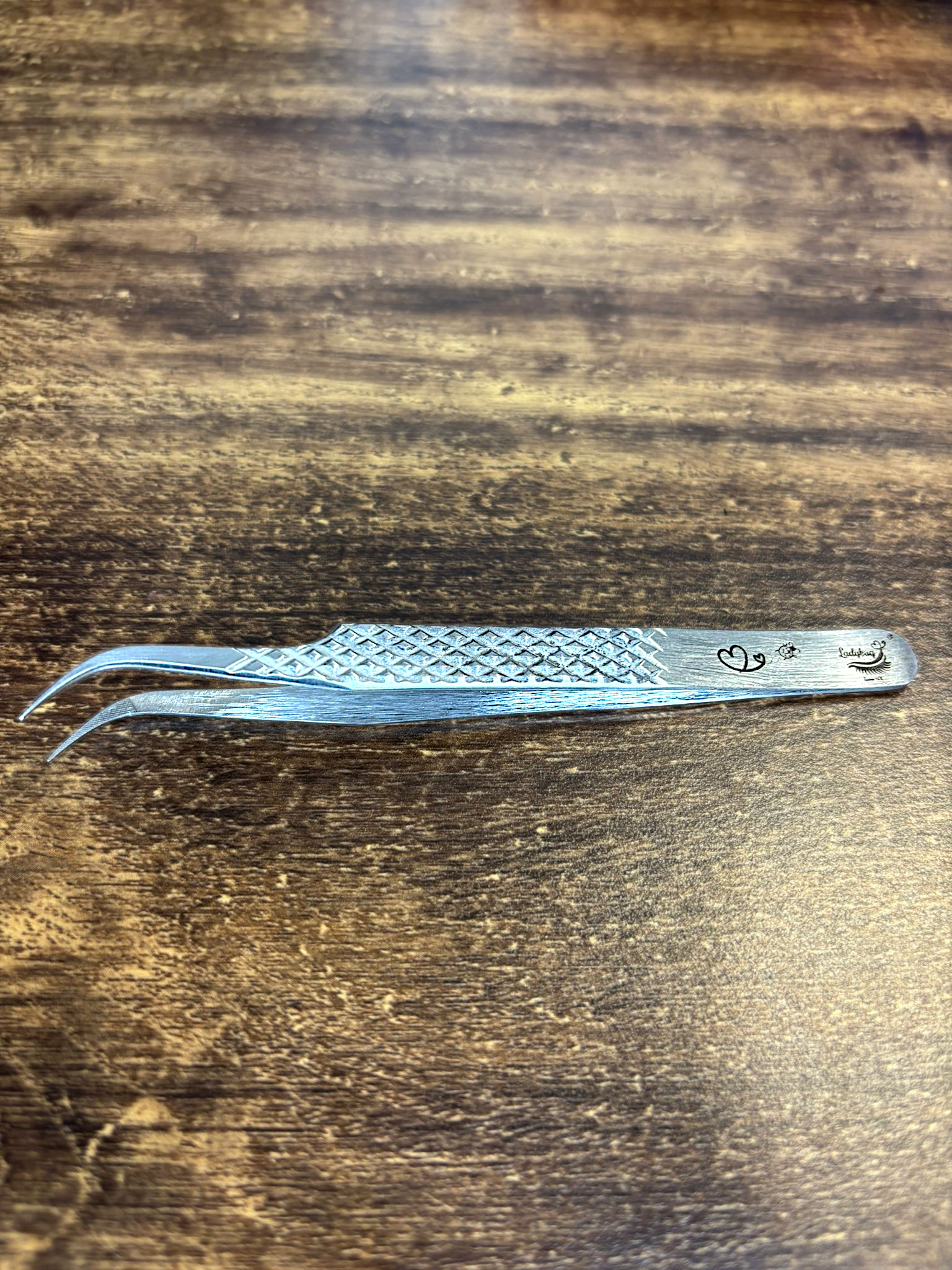 All purpose 60/Curved Fibre grip tweezer