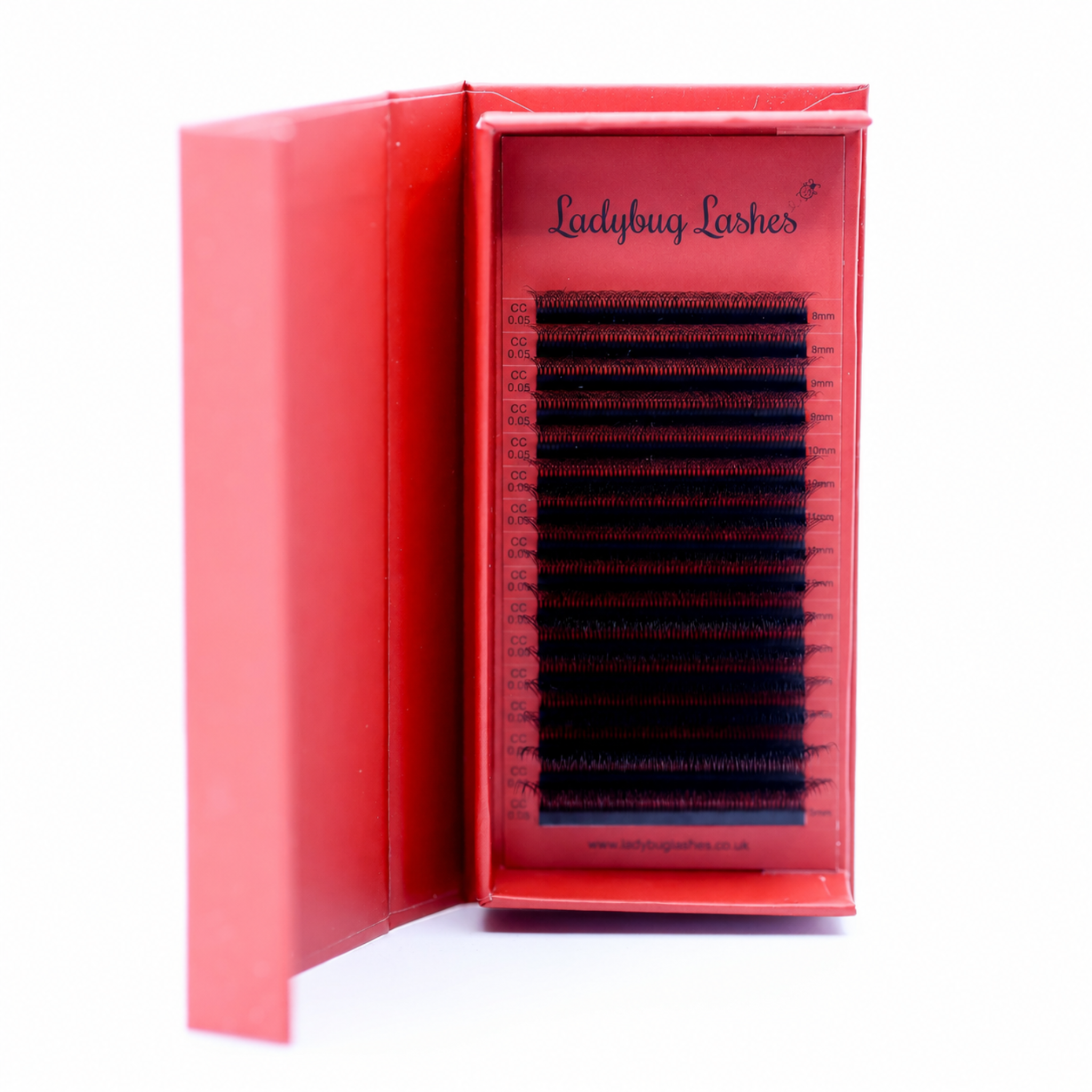 Ladybug Lashes 8D Clover Lash 16 Row Tray showing full tray of 8D clover lash extensions from above