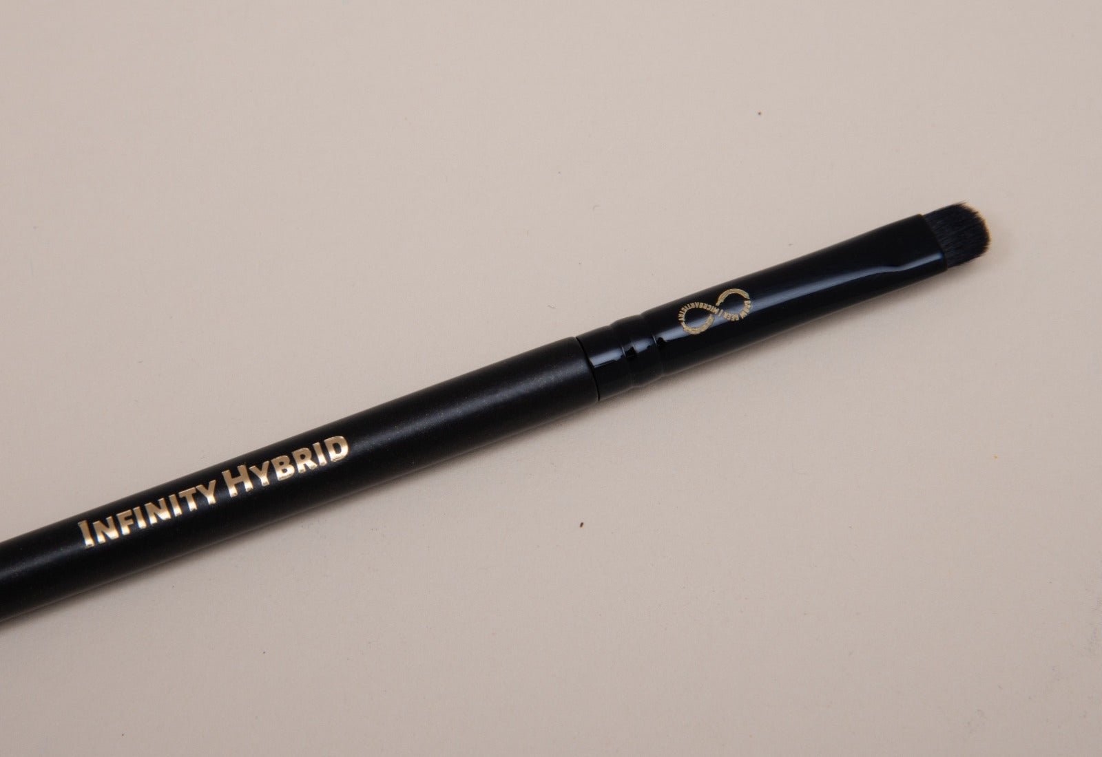 Infinity Buff and Blend Brush for brow stain