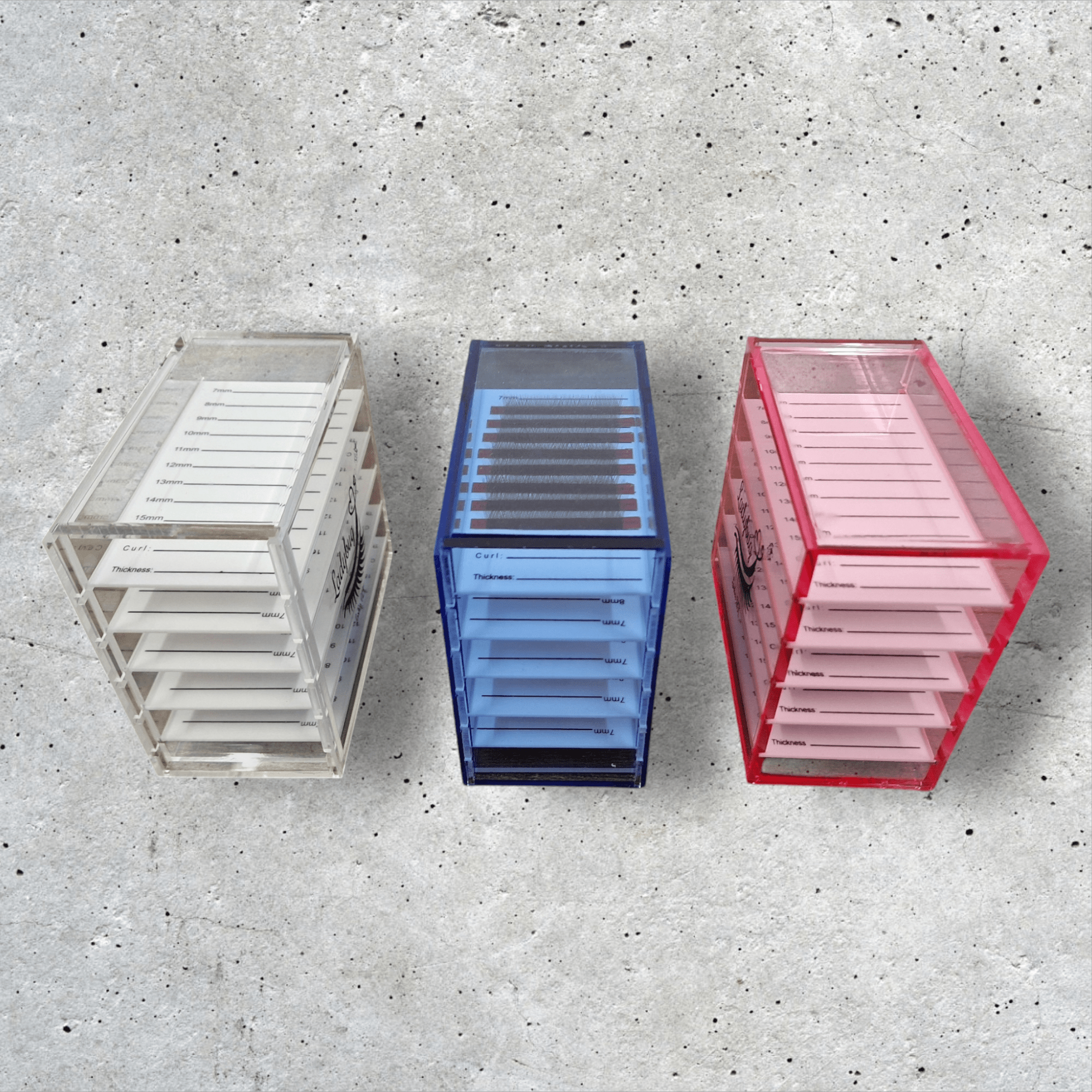 ladybuglashes lashglue lashtrays lashadhesive glueretention cloverlashes wlashes yylashes premades promades lashes