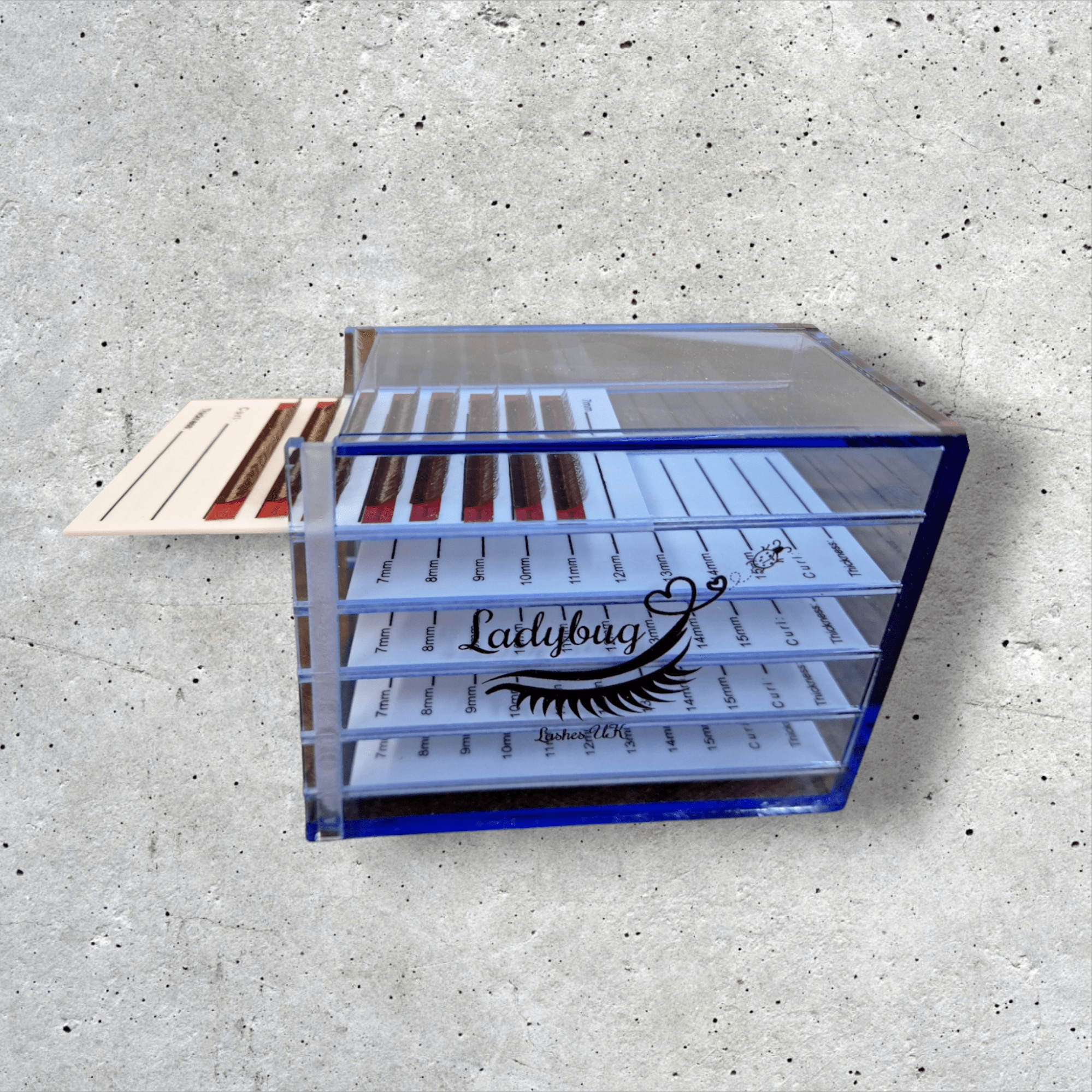 ladybuglashes lashglue lashtrays lashadhesive glueretention cloverlashes wlashes yylashes premades promades lashes