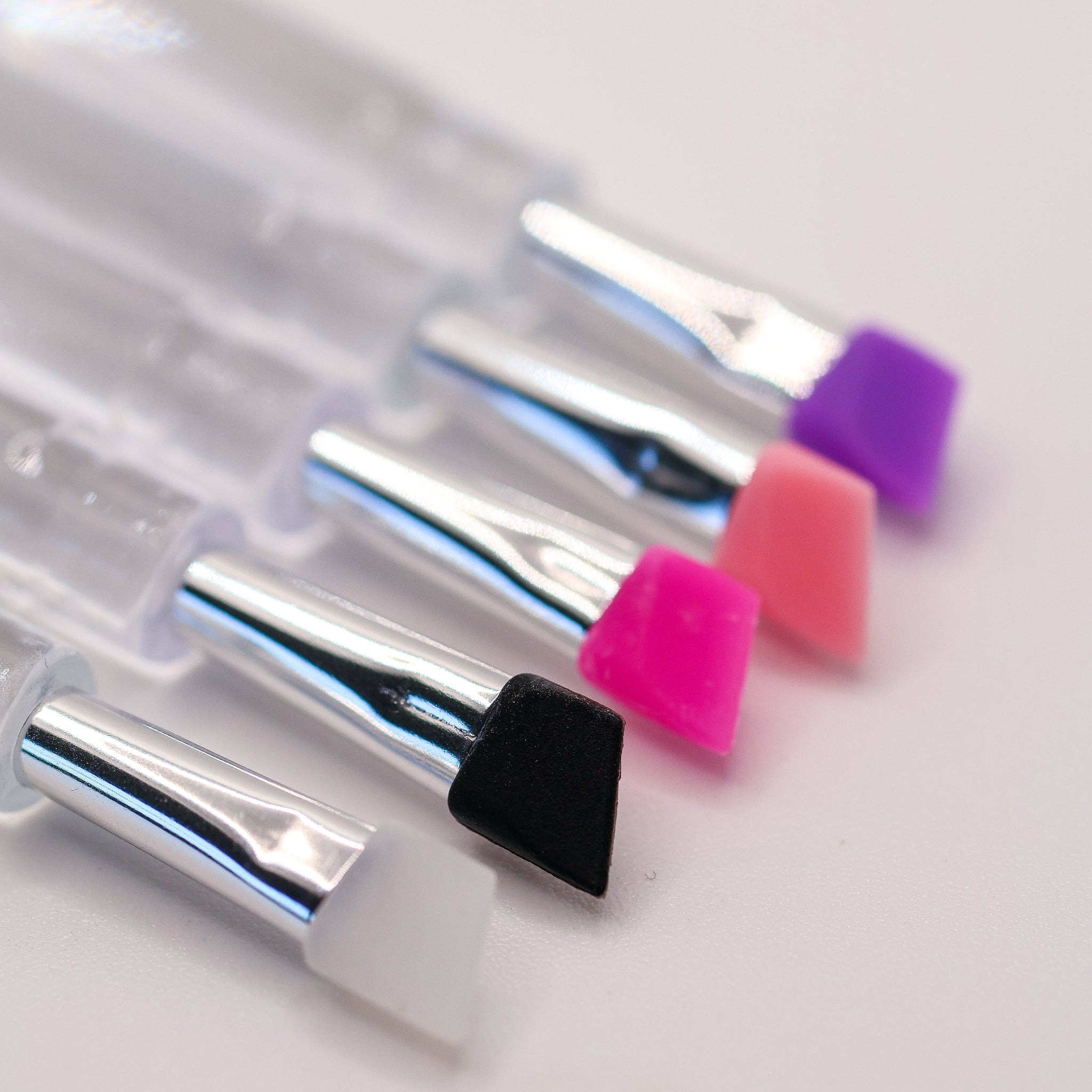 LADYBUGLASHES Angled Silicone Brushes 