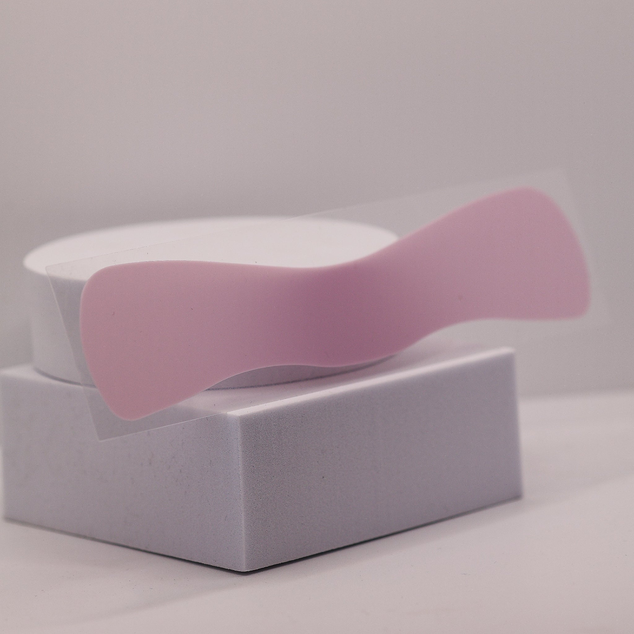 LADYBUGLASHES Reusable Silicone Brow Wrap – brow lamination tool