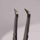 Close-up of LADYBUGLASHES Fibre Grip Volume Tweezers – fibre grip tip detail