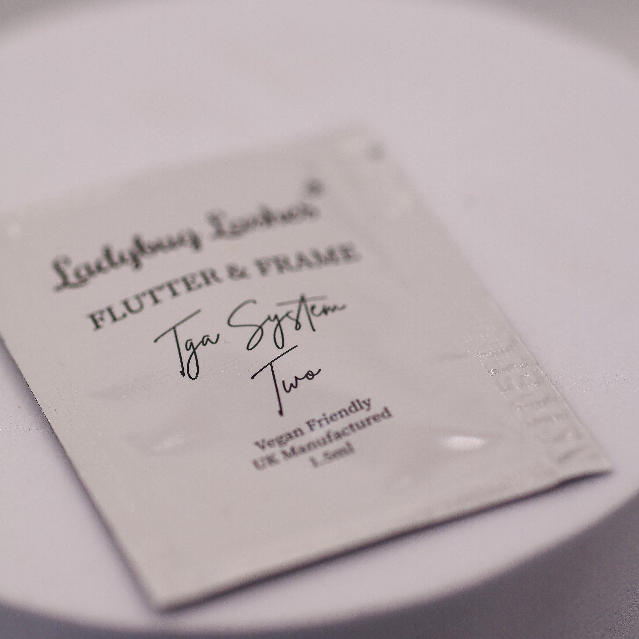 LADYBUGLASHES Flutter & Frame TGA Sachet System – Step 2