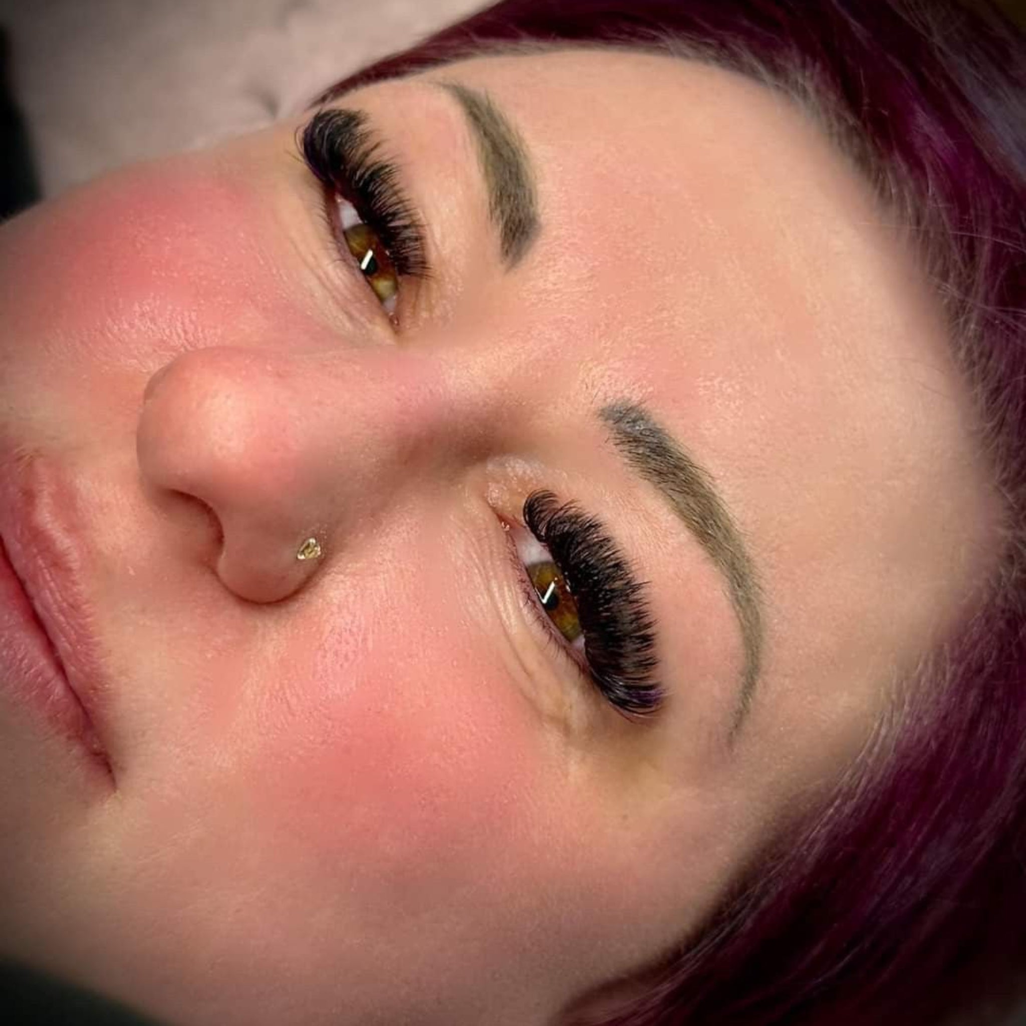 ladybuglashes lashglue lashtrays lashadhesive glueretention cloverlashes wlashes yylashes premades promades lashes