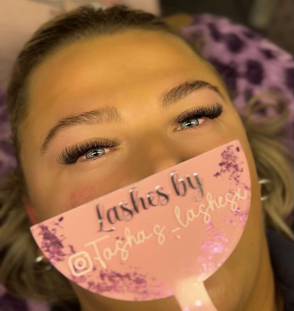 exclusive 8d clover lash tray