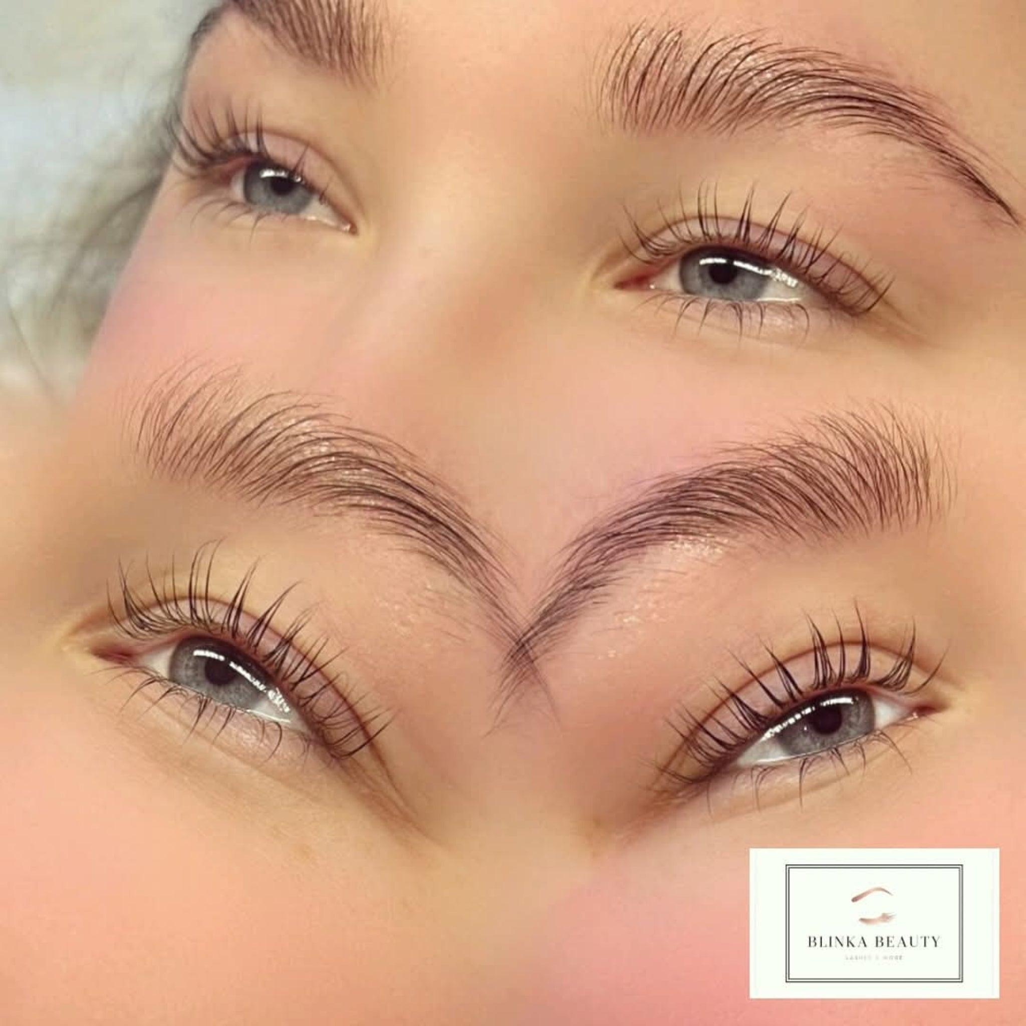 Professional lash and brow treatment result – LADYBUGLASHES Cysteamine System